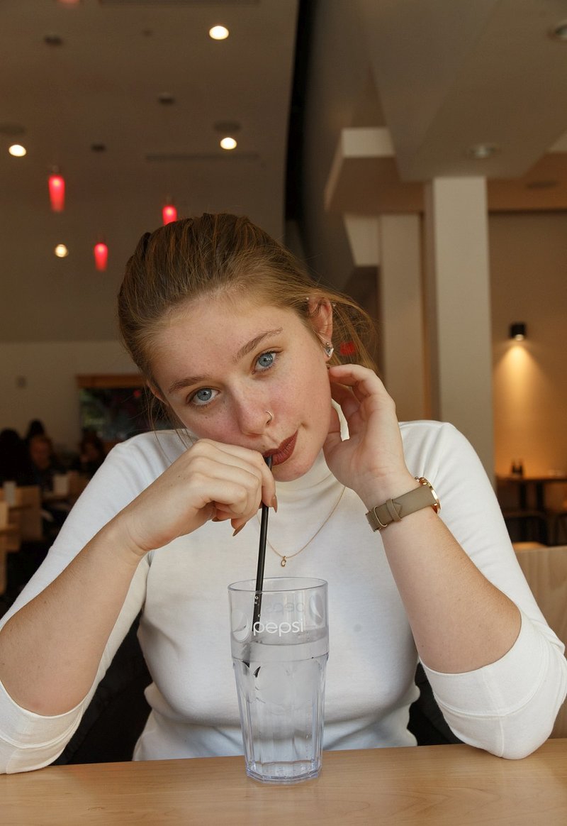 Ксения, 23